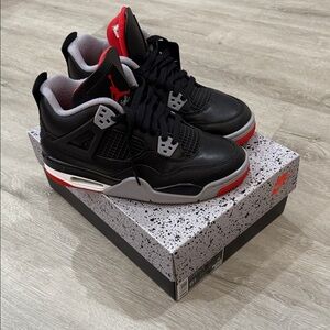 Jordan Retro 4 Cement